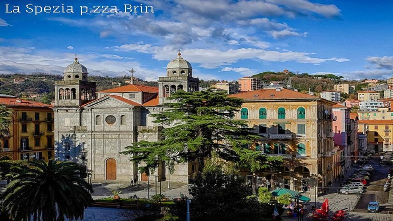 5 Terre Flat Apartamento La Spezia Habitación foto